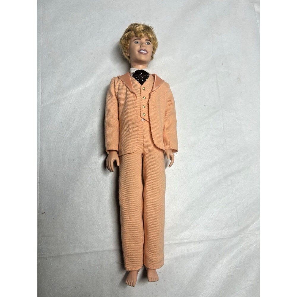 Vintage 2004 Mattel KEN DOLL  Peach Suit  Blonde Rooted Hair